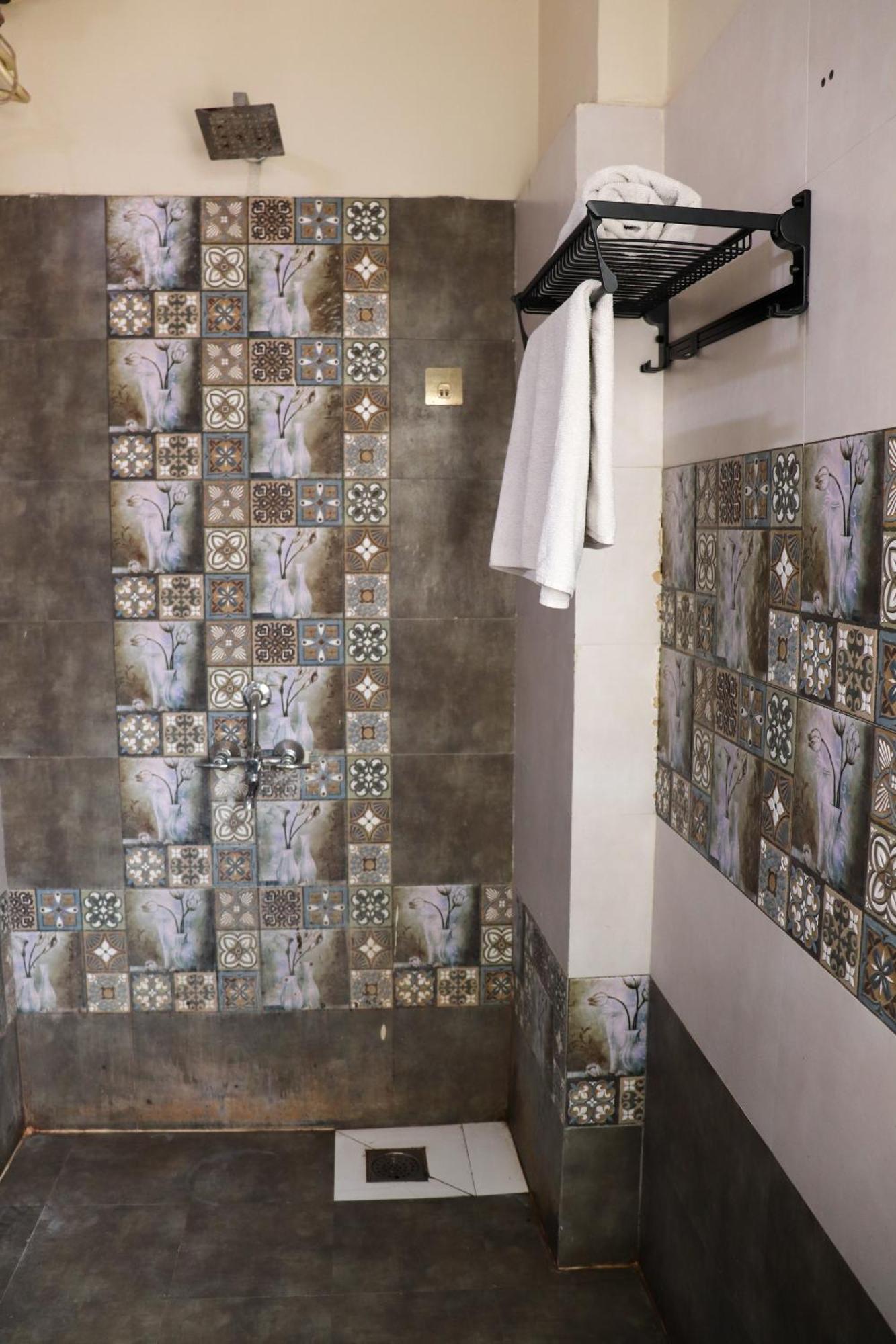 Blue Door Hotel Bundi Bilik gambar